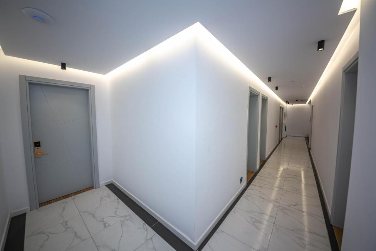 Hesperus Hotel Vlorë Buitenkant foto